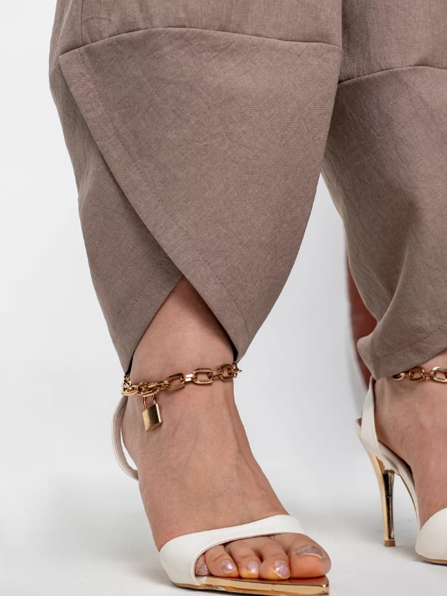 Pantalon Chic à Coupe Évasée 🌸